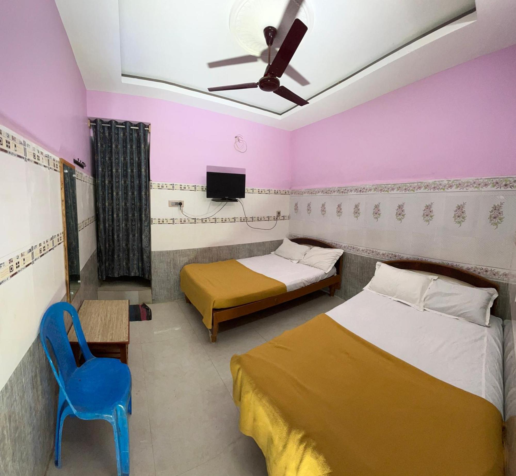 Hotel Chola Lodge Aranthangi Esterno foto