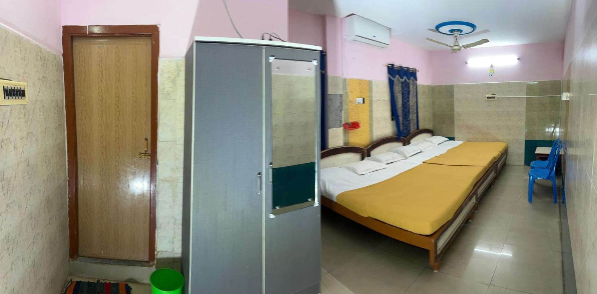 Hotel Chola Lodge Aranthangi Esterno foto
