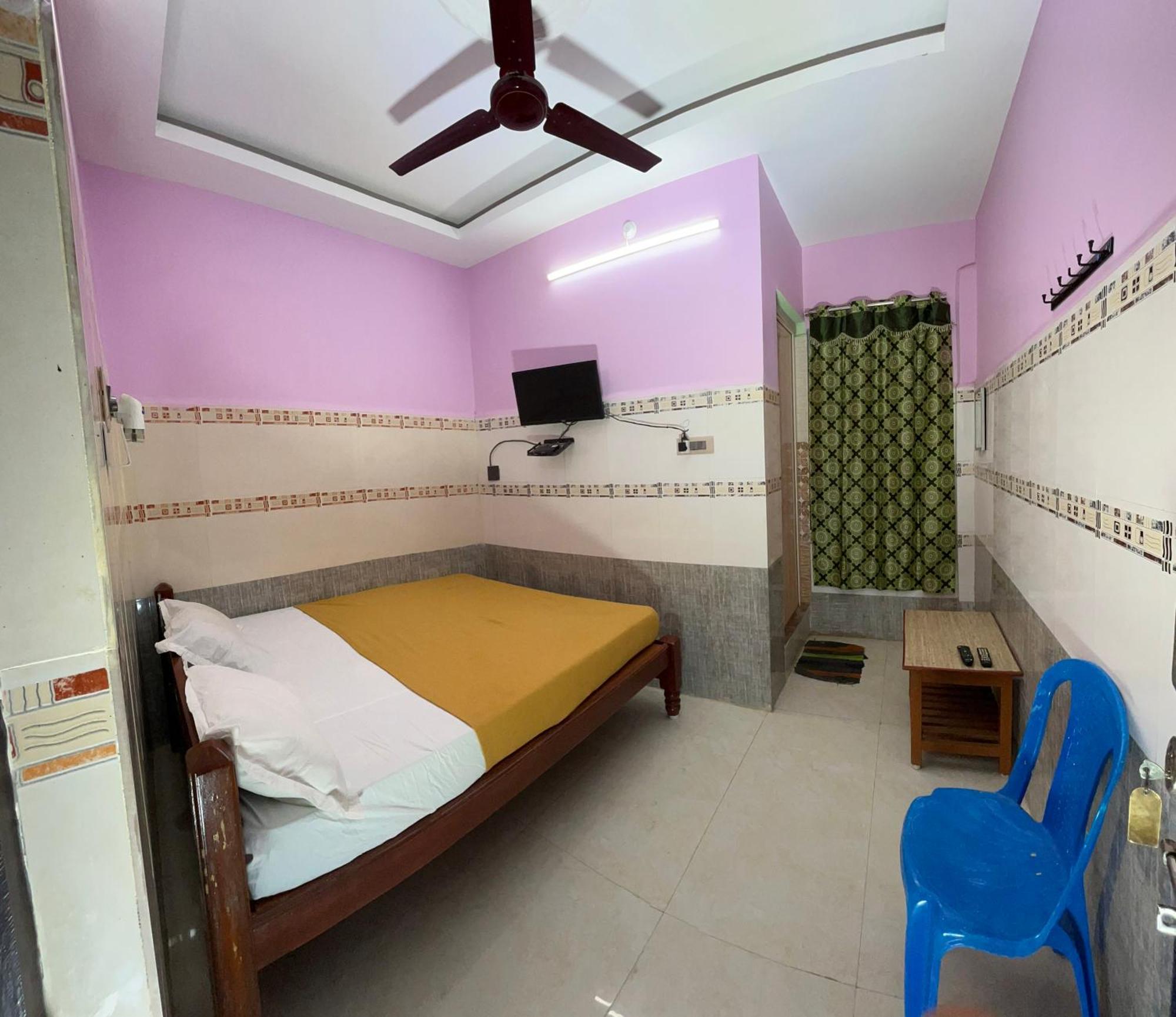 Hotel Chola Lodge Aranthangi Esterno foto